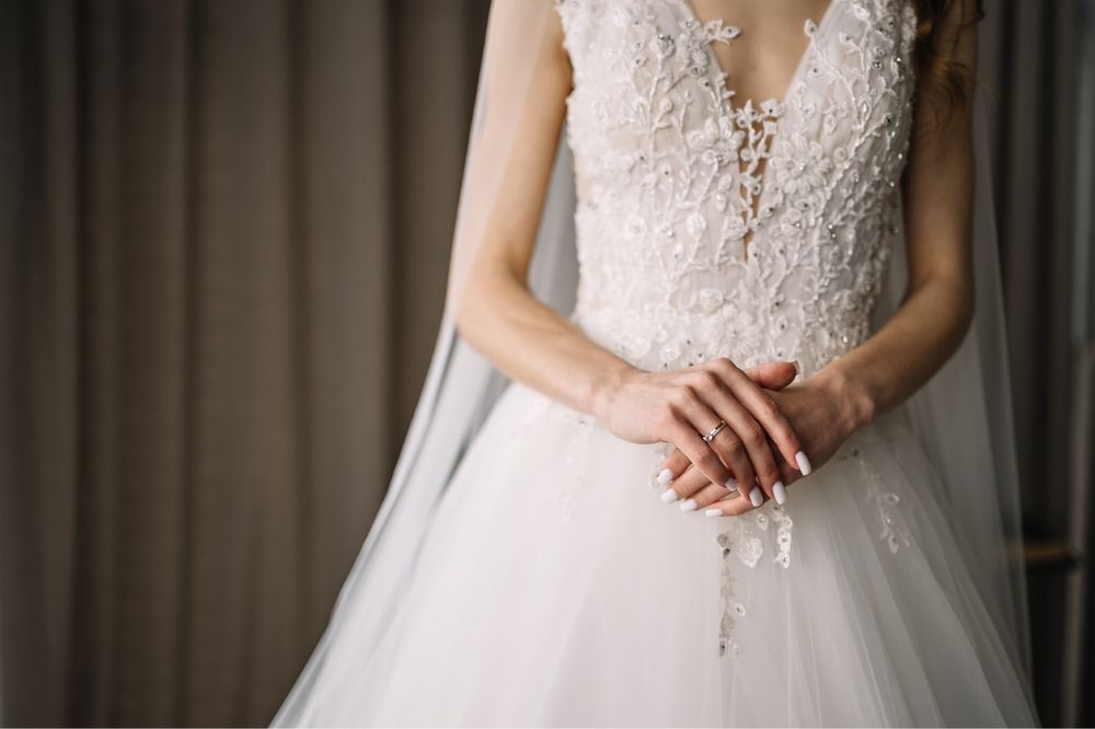 Продам весільну сукню Pollardi (оригінал)