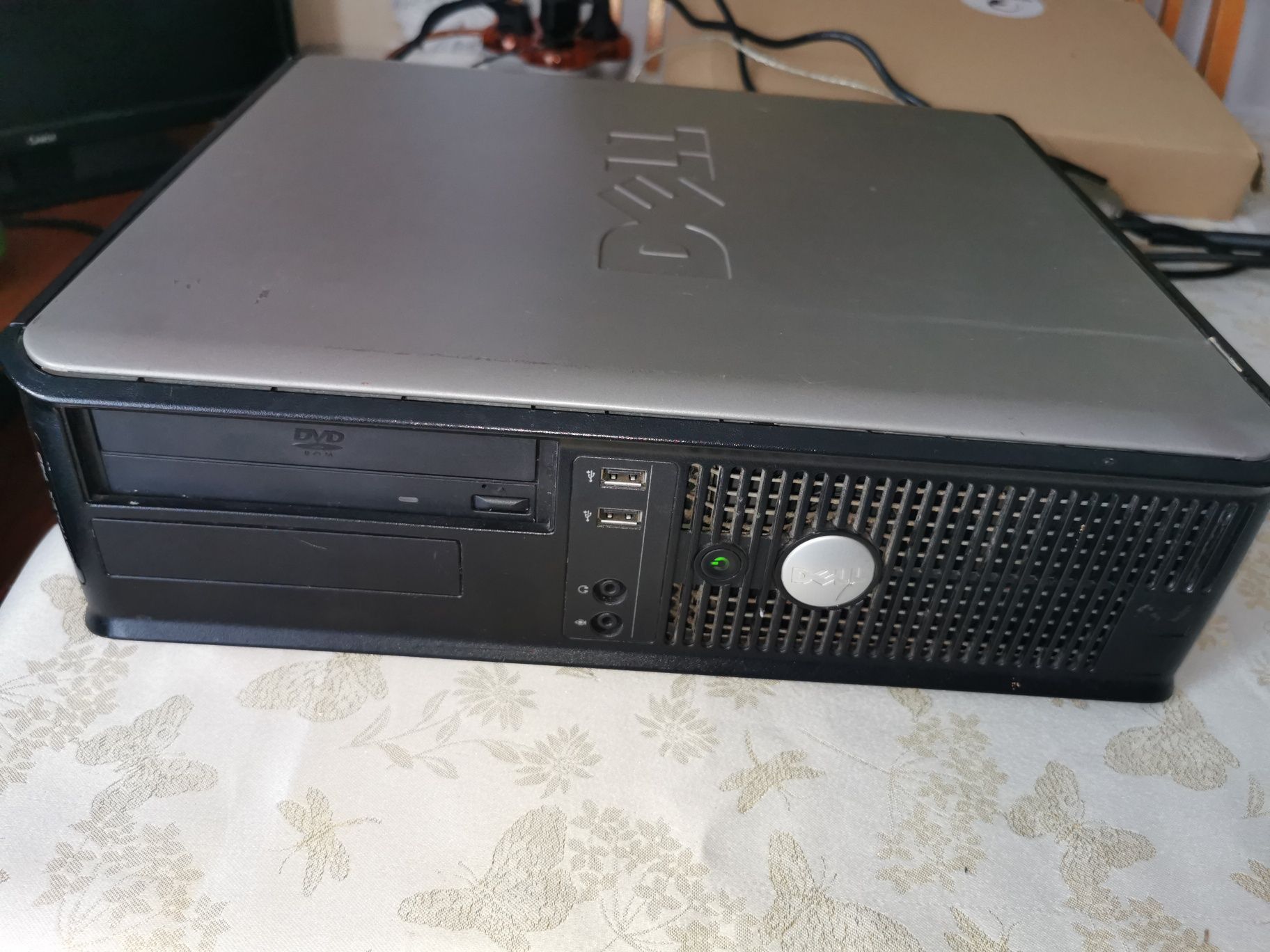 Kmputer Dell optiplex 740 AMD 380+