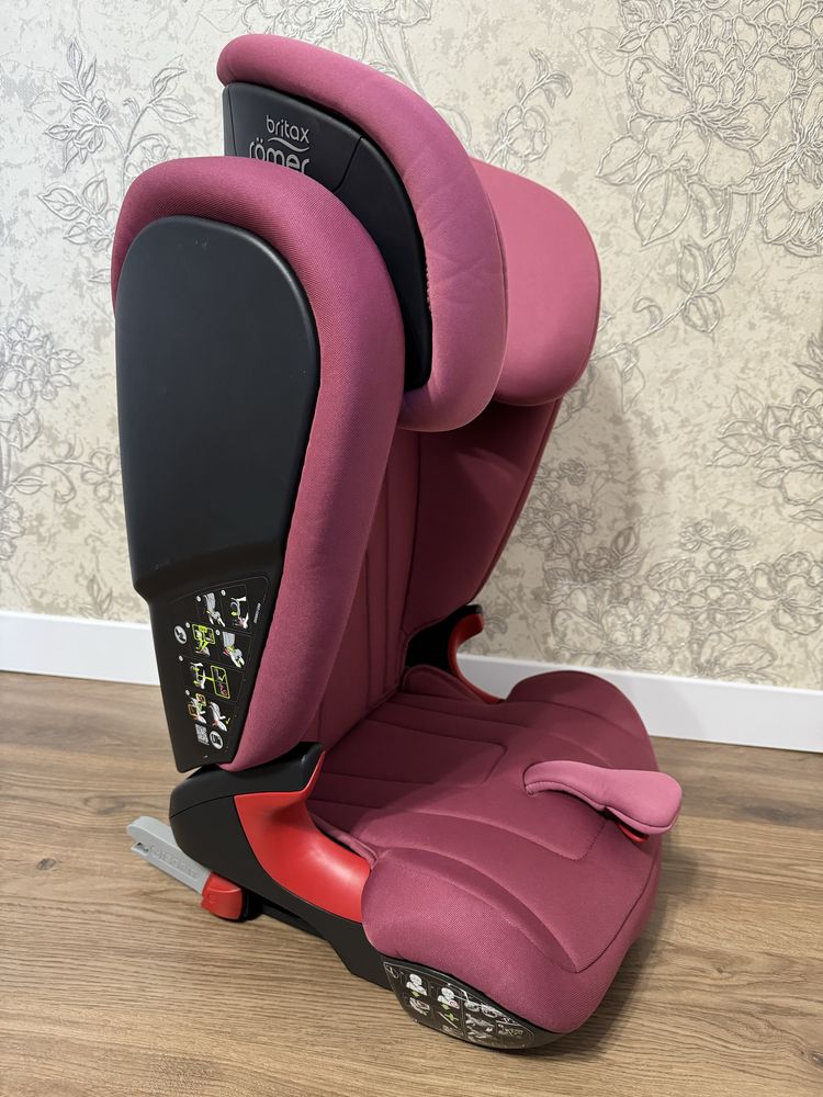 Автокрісло Britax Römer KIDFIX2 R (Wine Rose)