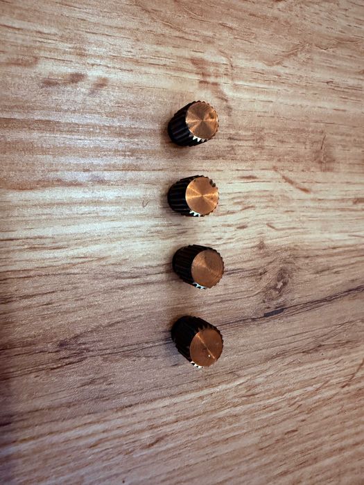 Amplituner Radmor 5100 / 5102 Brązowe GAŁKI PROGRAMATORA ORYGINAŁ !