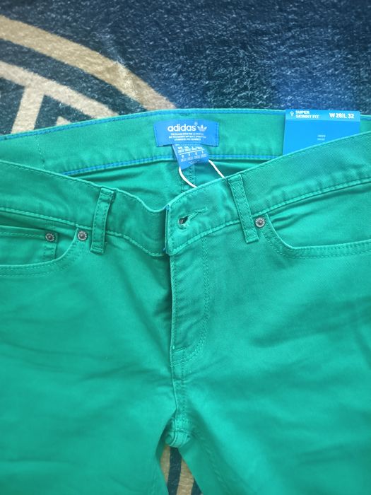 Spodnie adidas W28/L32