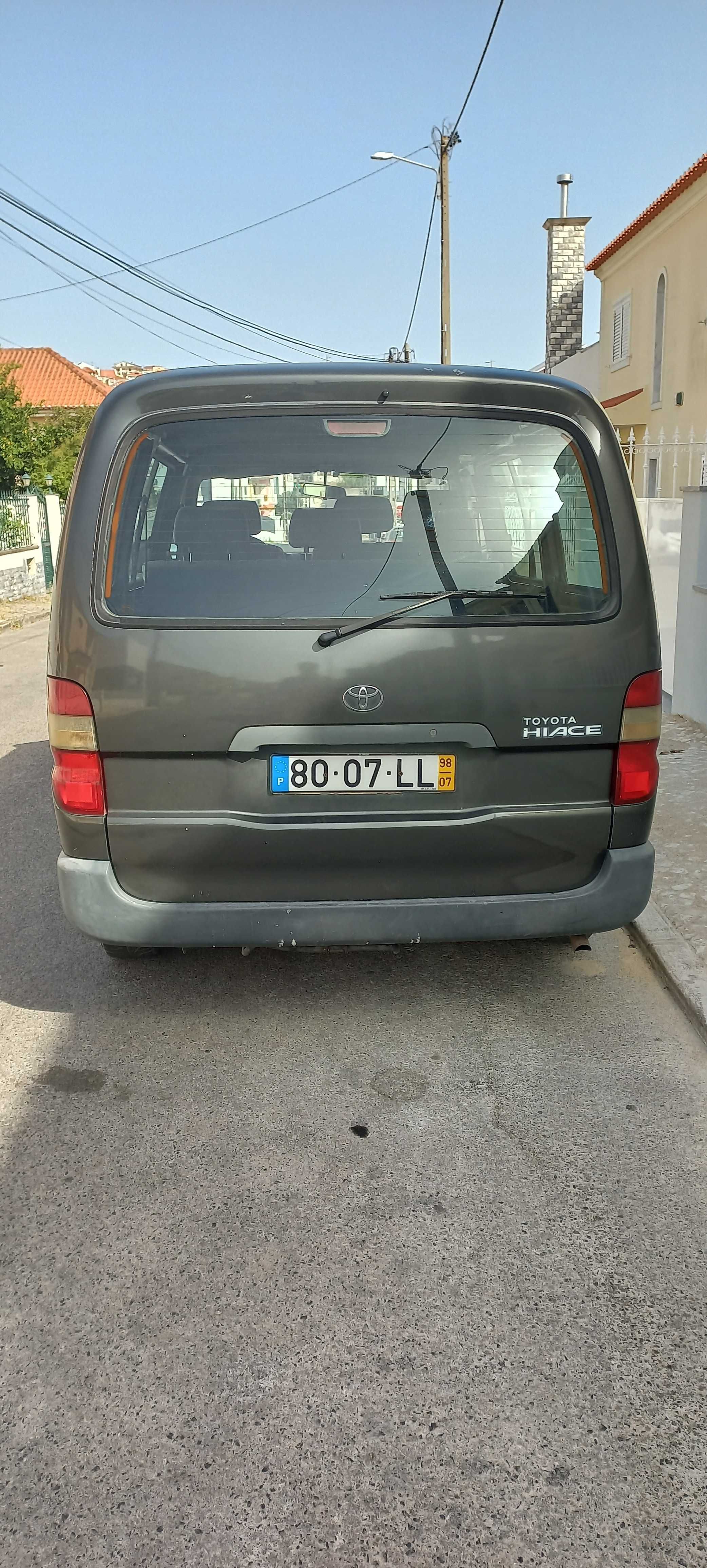 Toytota Hiace em Bom Estado