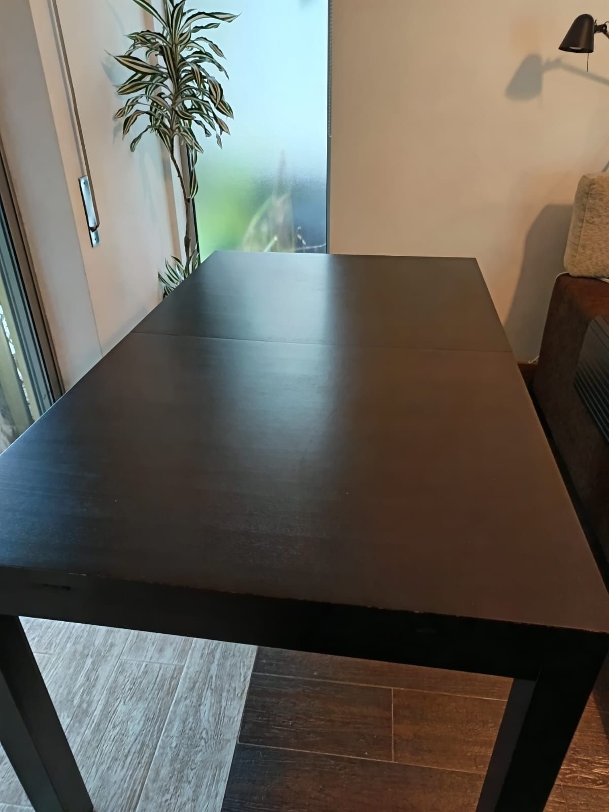 Mesa do IKEA extensível em bom estado