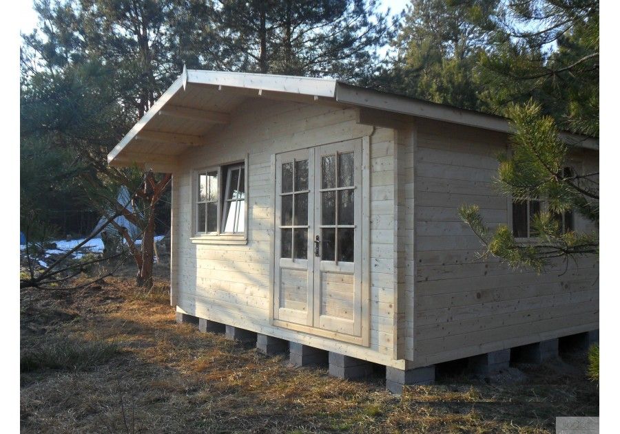 Domek letniskowy drewniany z balika rekreacyjny jeden pokój 5.0x5.0m