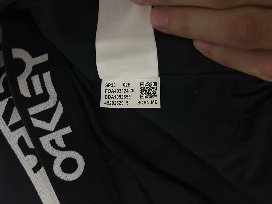 Велосипедные шорты OAKLEY