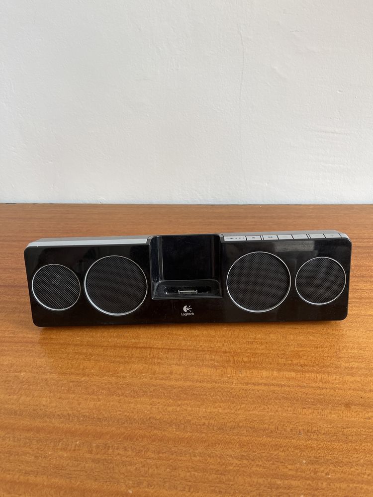 Logitech Pure-Fi Anywhere 2 stacja dokujaca z głosnikami do Ipod Iph