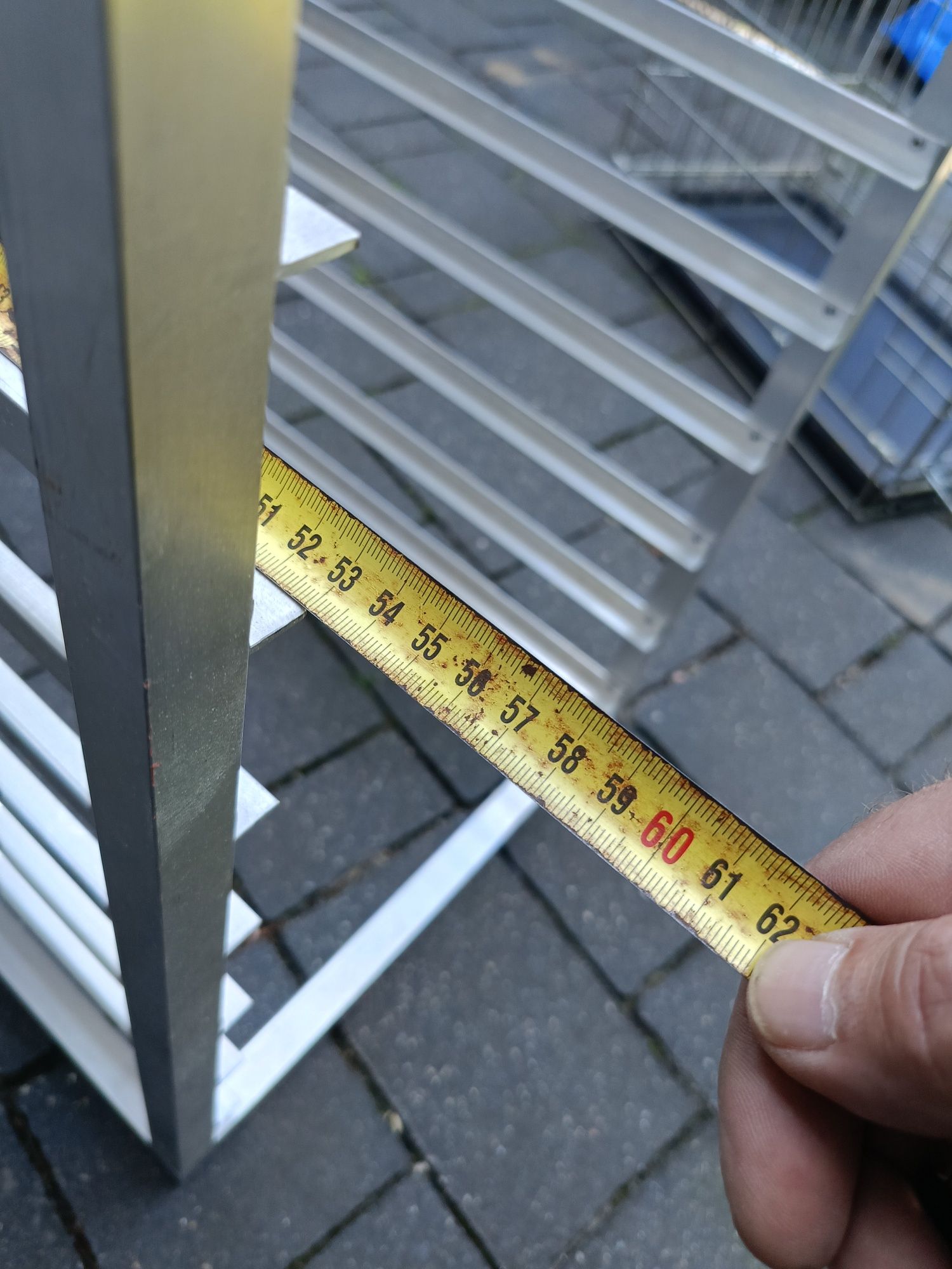 Regał aluminiowy