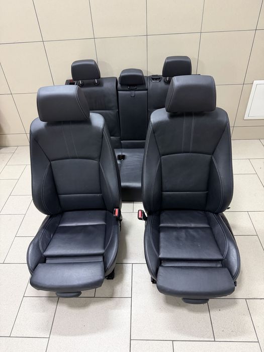 BMW X3 F25 салон сидіння рекаро бмв х3 ф25 спорт сидіння