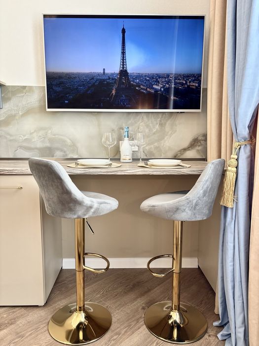 18 Квартира подобово посуточно Джакузи новый ремонт центр метро Левада