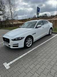 Jaguar XE 25t Panorama skóra Meridian automat duży monitor mały przebieg