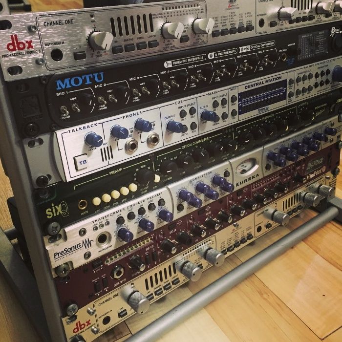 Предусилитель DBX, 386, Presonus Eureka, TL Audio, Motu 8Pre