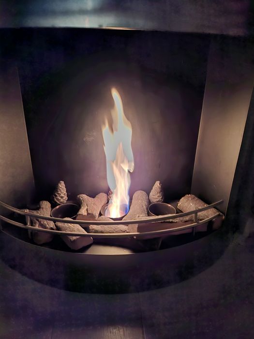 Hit !bardzo duży bio kominek ogrzeje kazdo pomieszczenie