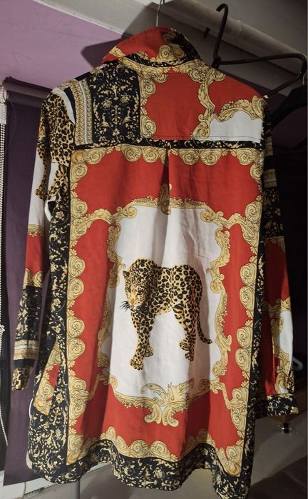 Koszula damska złoto czerwono czarna firmy  Boohoo