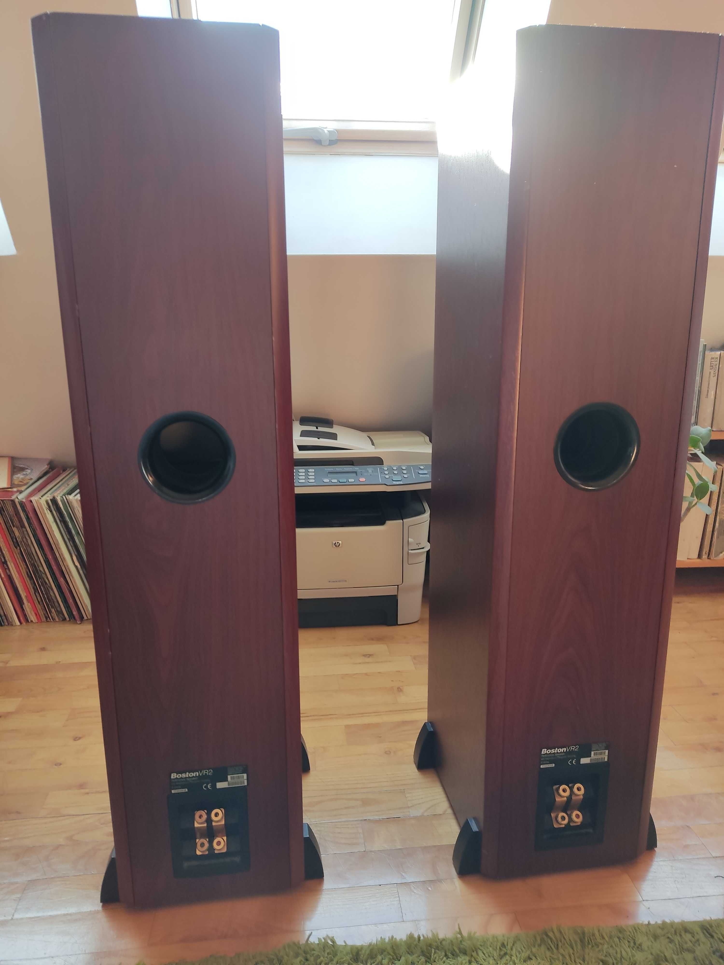 Oryginalne kolumny Boston Acoustics VR2