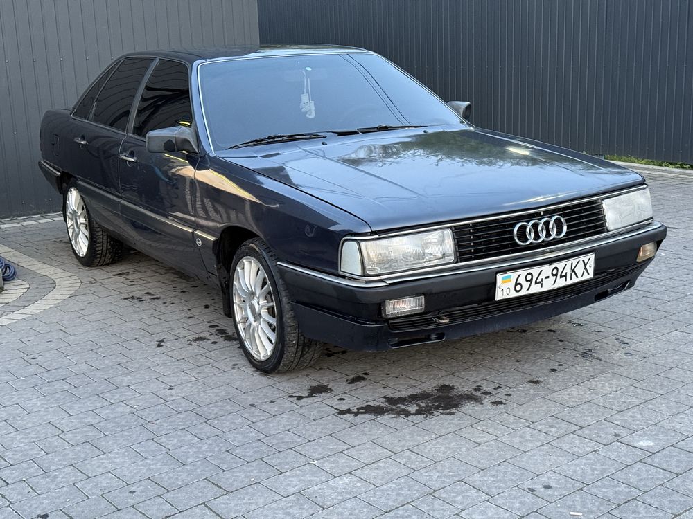 Продам Audi 200 2.2 turbo