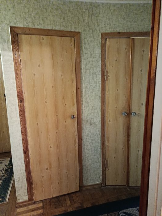 Продається 3-х кімнатна квартира в р-ні дендропарку