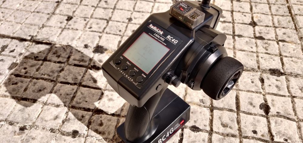 Comando RC (RadioControl) com memórias RadioLink RC4G +Receptor R4EHG