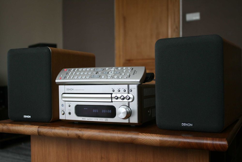 Amplituner Denon RCD-M33 compac disc CD radio wzmacniacz wieża kolumny