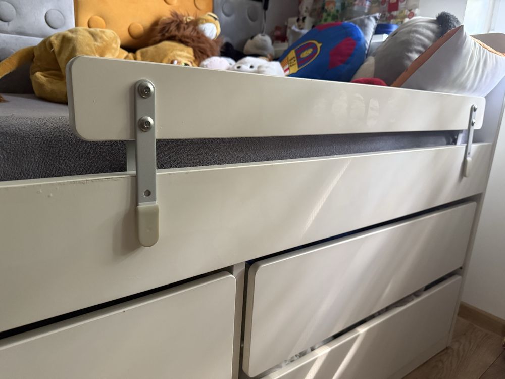Slakt łóżko Ikea 200 x 90 szuflady