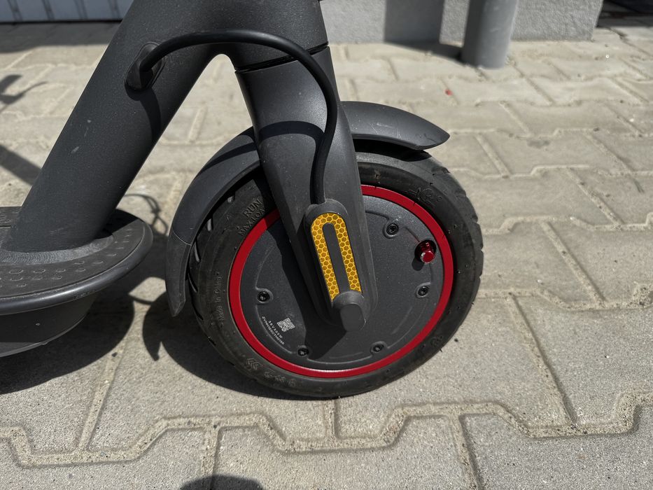 Hulajnoga  Xiaomi Pro 2 NE - jak nowa.