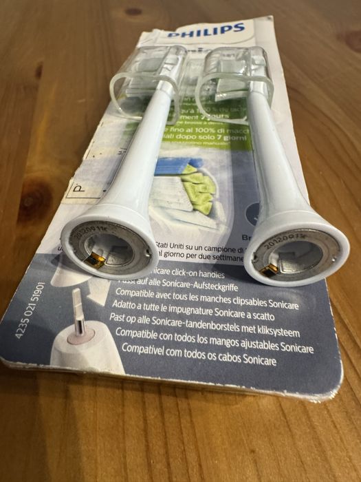 2 końcówki szczoteczki Philips Sonicare W2