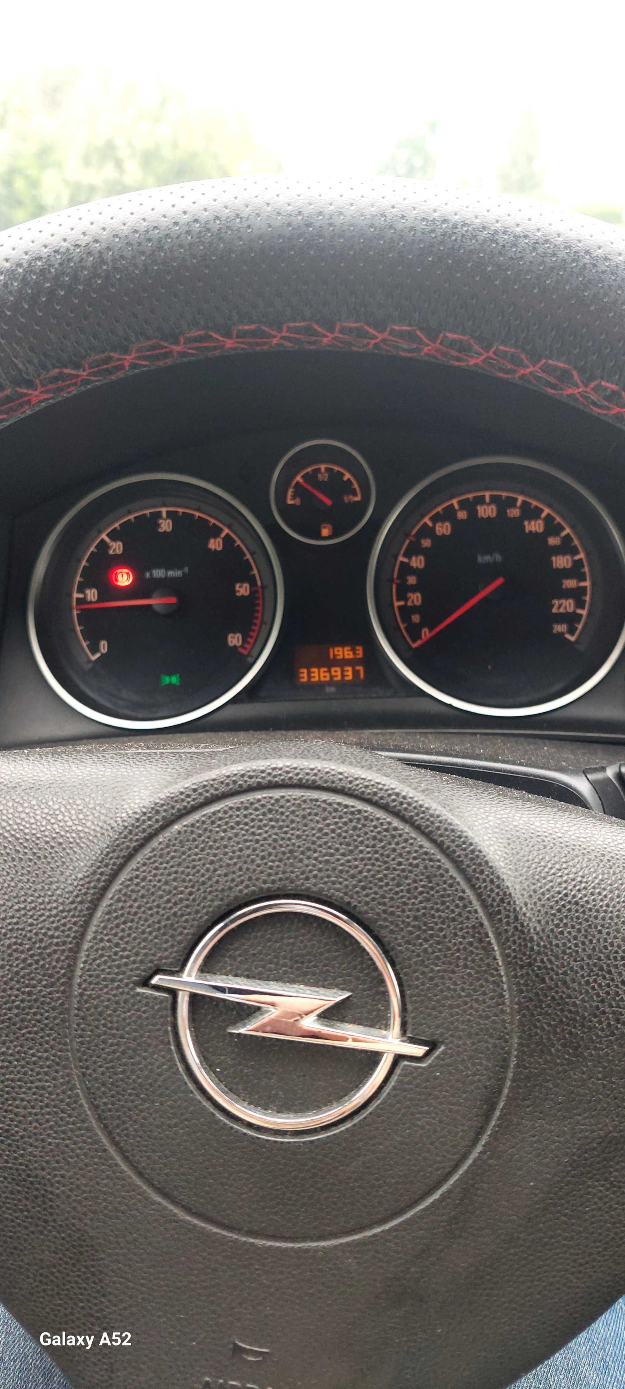 Opel Astra h 1.7 cdti