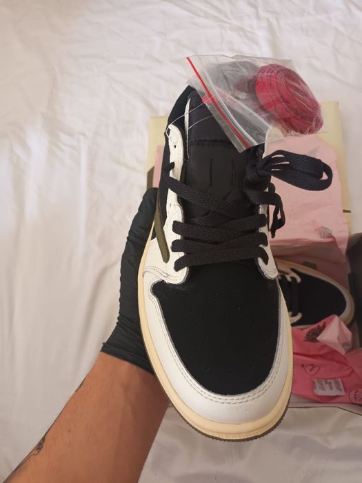 Jordan x Travis Scott Olive 43/44