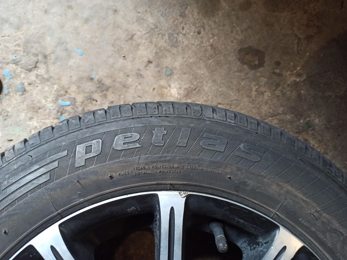 Диски Volkswagen Skoda fabia,polo, seat, golf 5/100 r14 et35  з резино