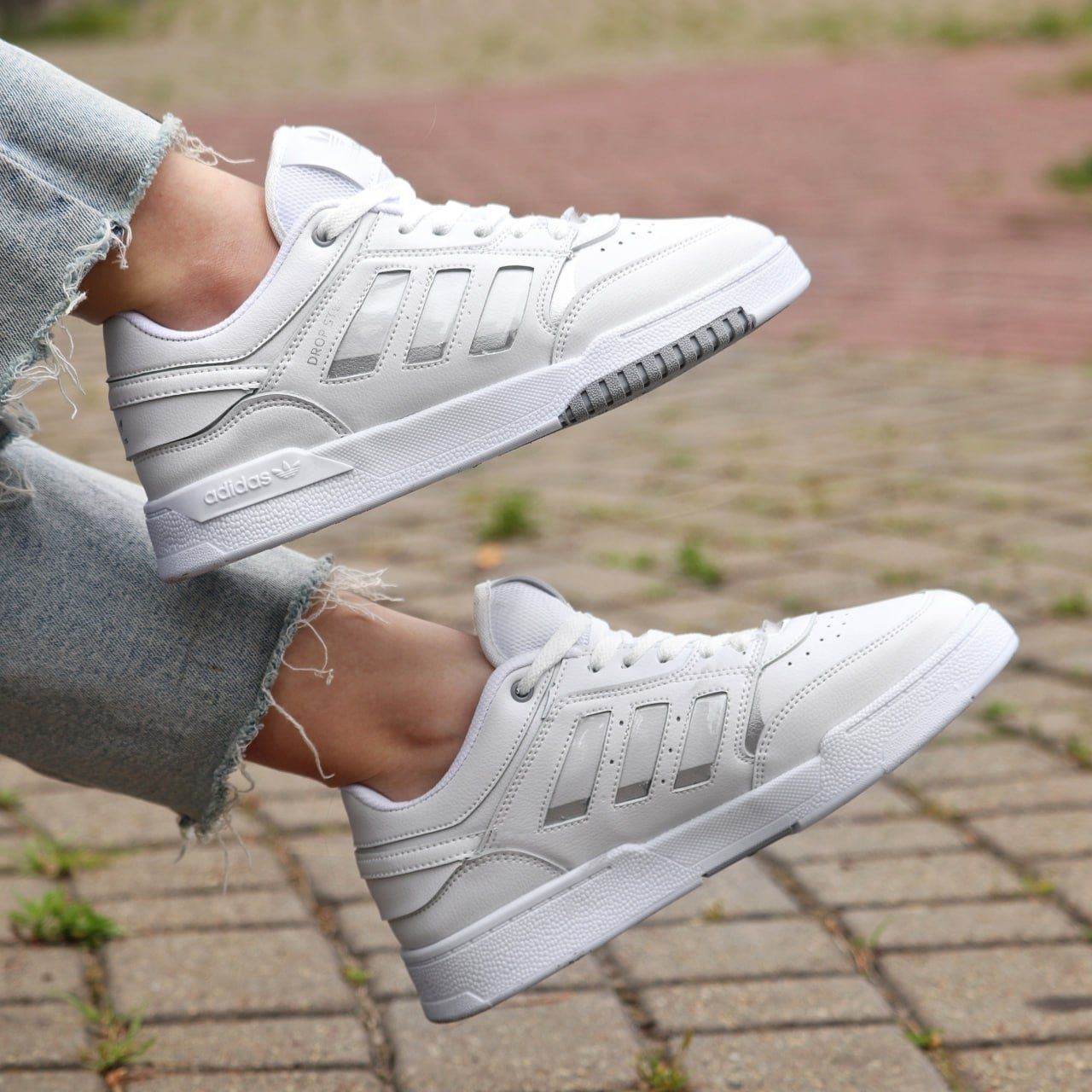 Жіночі Кросівки Adidas DROP STEP 36,37,39,40
