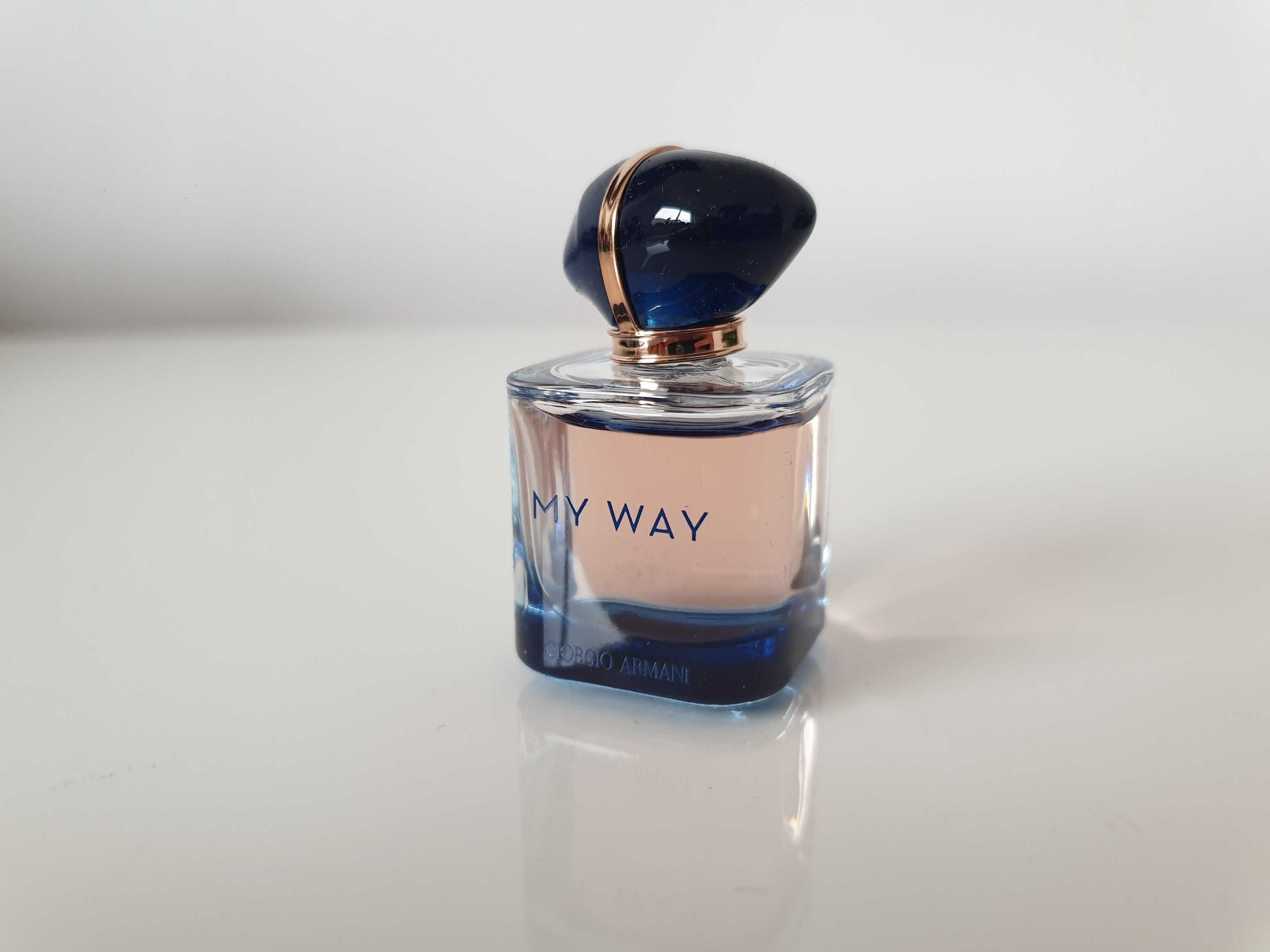 Zestaw perfum miniaturek Armani: Si Intense, Passione, My Way Intense