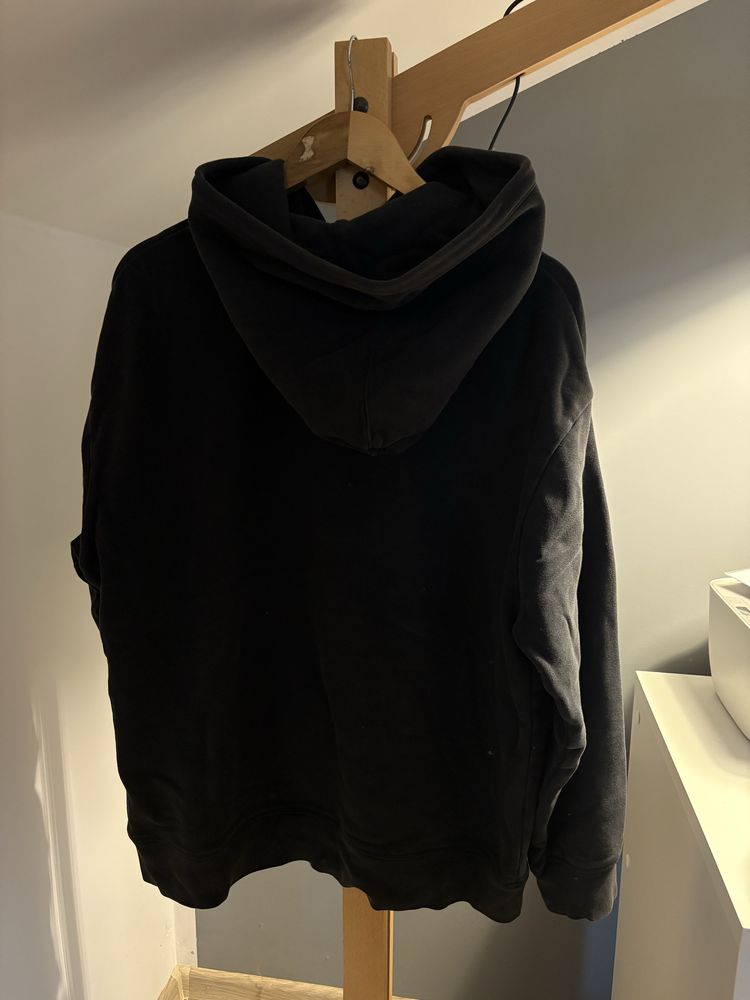 bluza czarna z kapturem levis