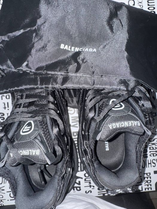 balenciaga runner