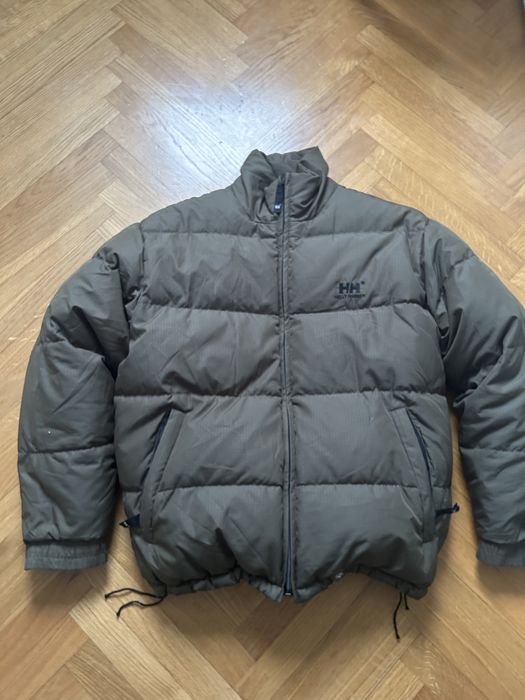 Пуховик Helly Hansen