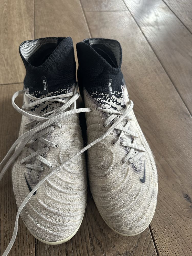 Korki Nike Phantom Luna II Elite FG - Biały