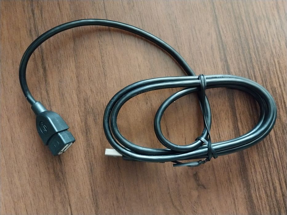 Кабель адаптер на 2 usb входи hama manchester notebook