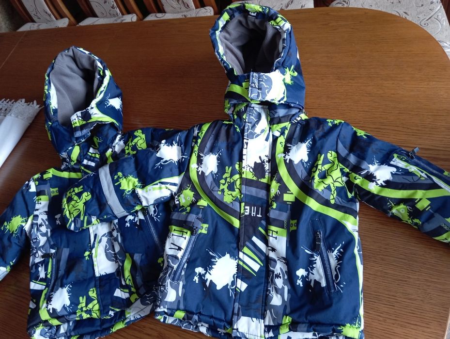 Kurtki zimowe dla bliźniaków rozmiar 4