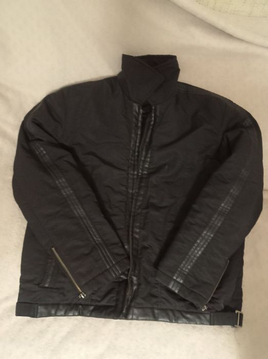 Продам зимнюю куртку