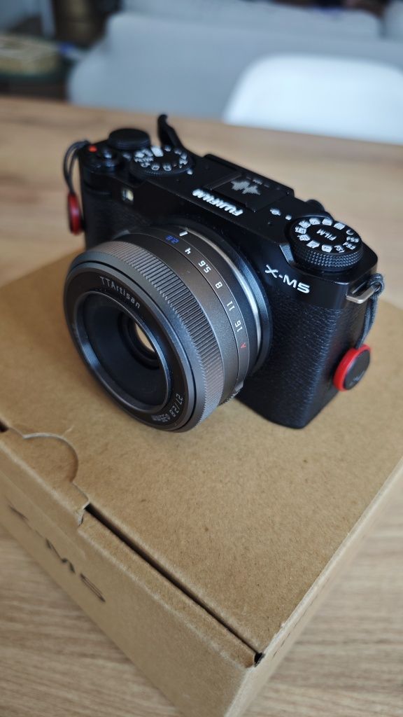Fujifilm X-M5 + 27mm F2.8
