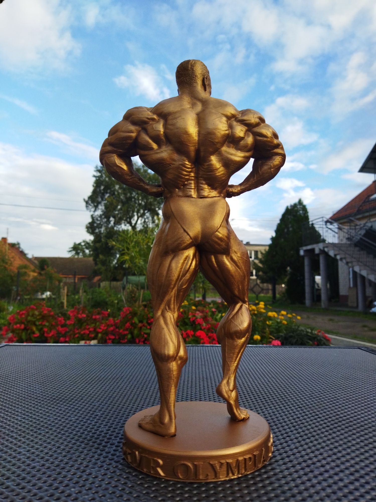 Dorian Yates Mr Olympia figura 34cm z podstawką kulturystyka siłownia