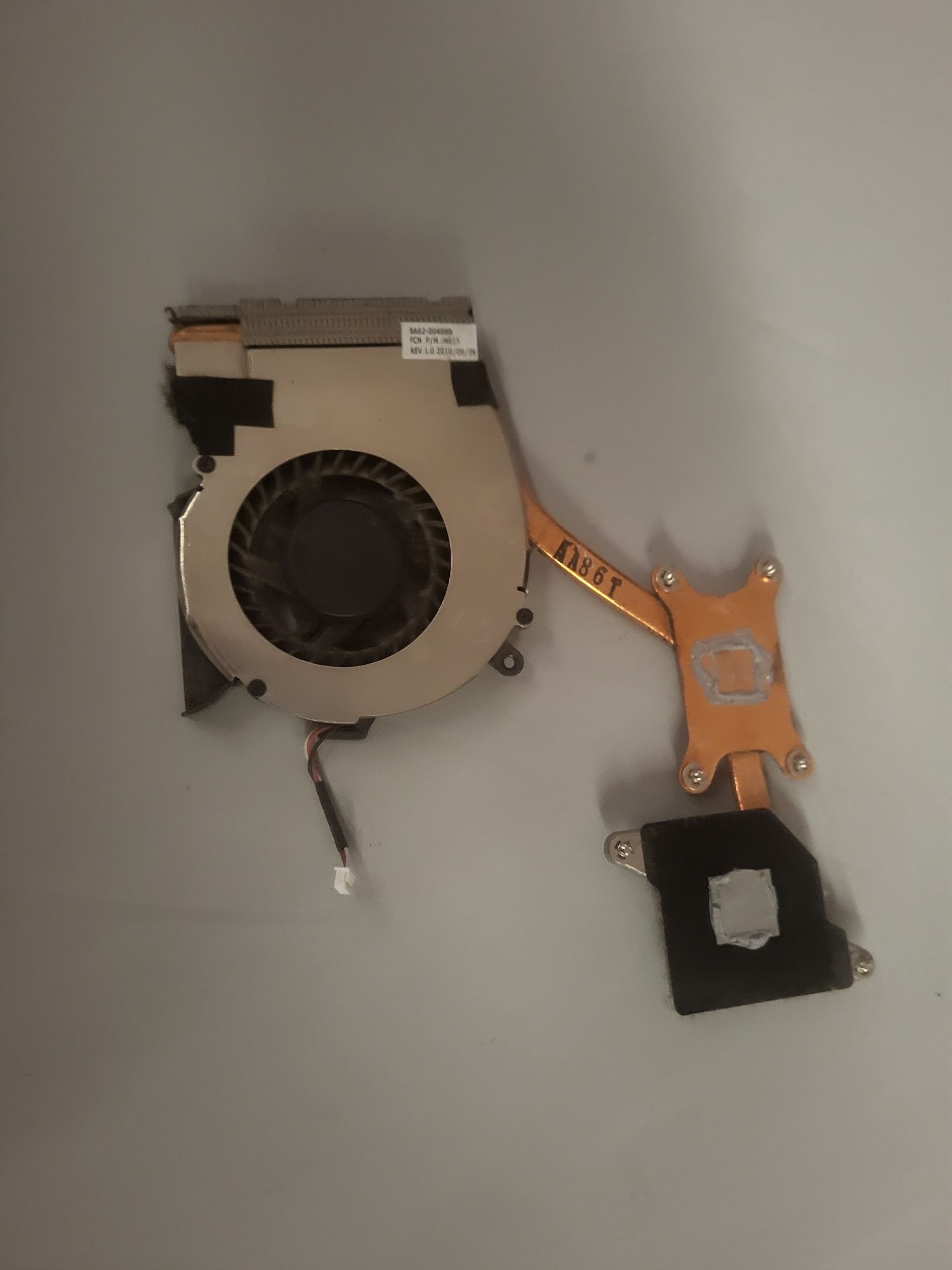 Sprzedam układ chłodzenia z wentylatorem do Laptopa Samsung R530