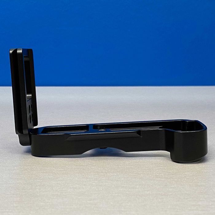 L-Bracket | Vertical Quick Release | Canon EOS M5