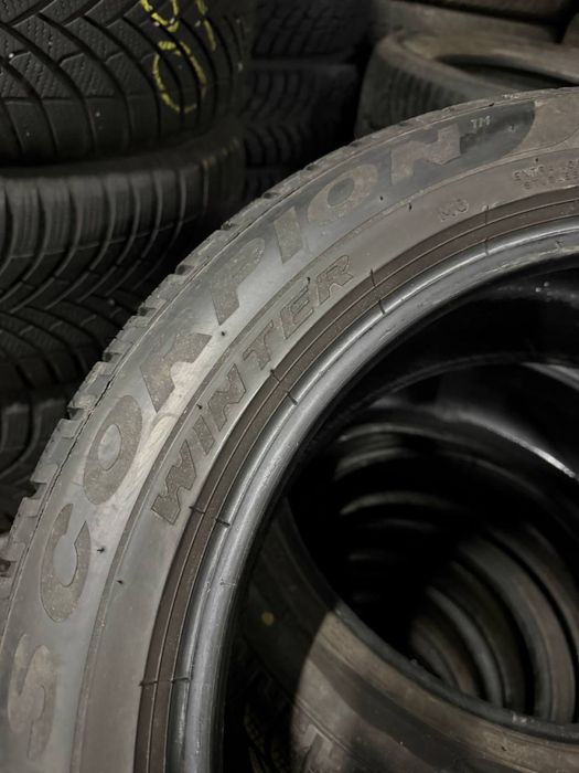 R18 235/50 Pirelli Scorpion Winter