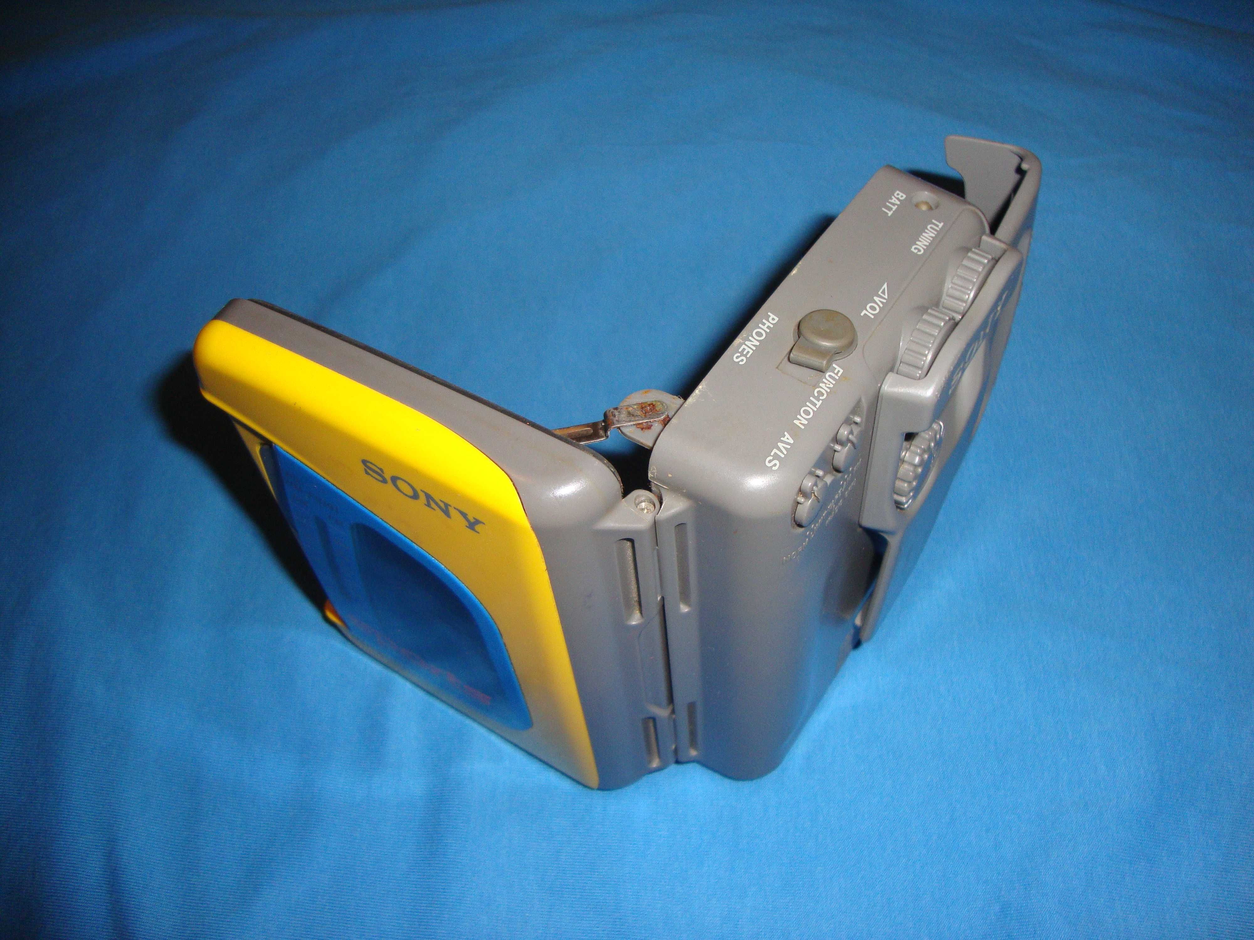 Винтажный кассетный плеер SONY Walkman Sports (WM-FS191) под ремонт