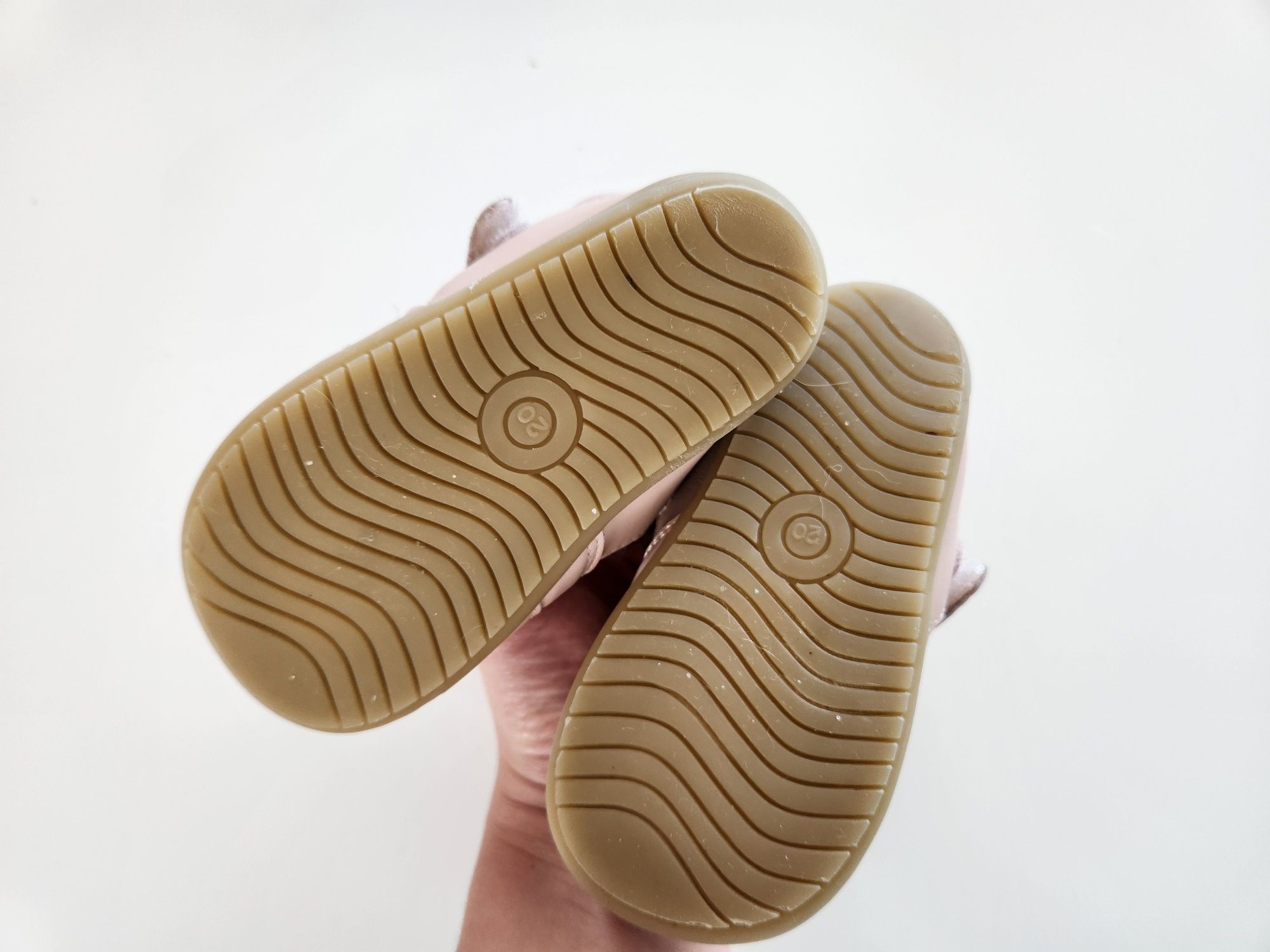 Sandálias Zara tamanho 20