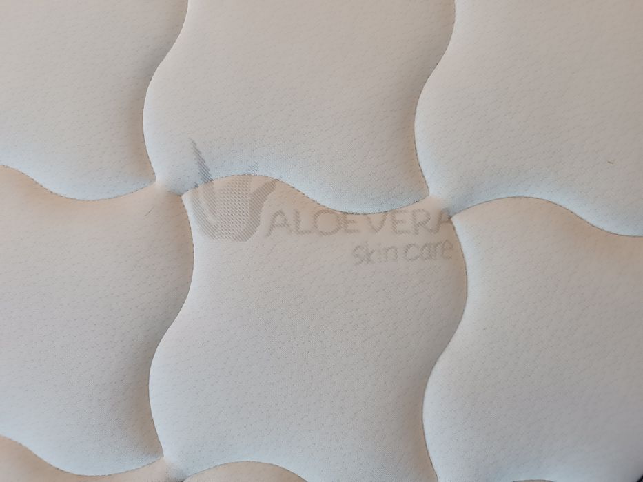 Colchão 140x190 de espuma