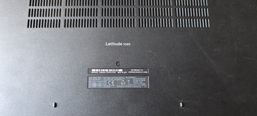 Ноутбук Dell latitude 5580 15.6" FullHD i5, 16Gb DDDR4, SSD 256Gb M.2