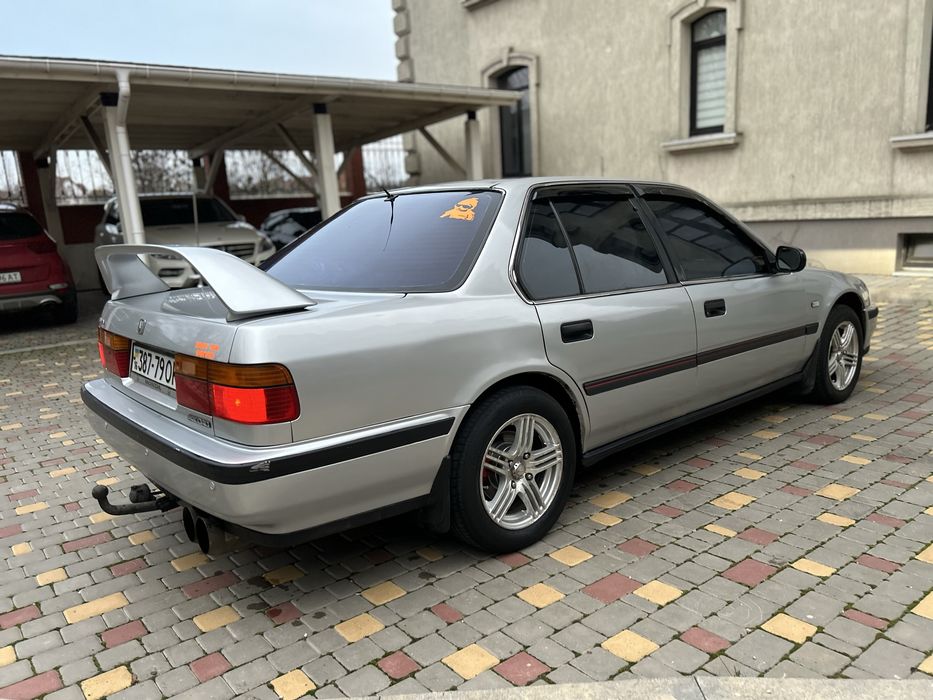 Honda Accord 2.0