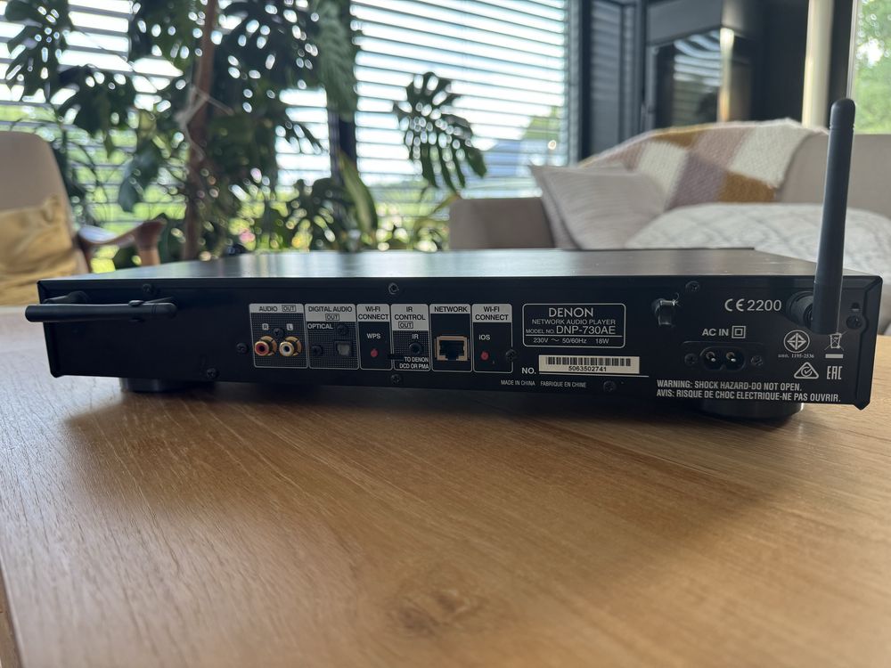 Odtwarzacz sieciowy Denon DNP-730AE streamer