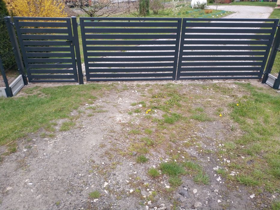 Brama wjazdowa, dwuskrzydłowa, OCYNKOWANA OGNIOWO,lakier proszkowy