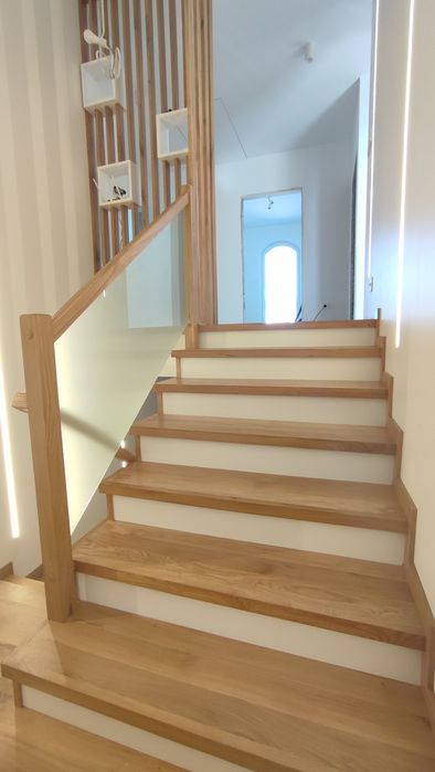 Schody dębowe, Schody drewniane